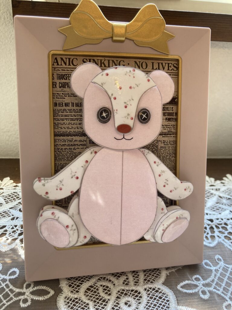 「テディベア　ピンク」のシャドーボックス作品